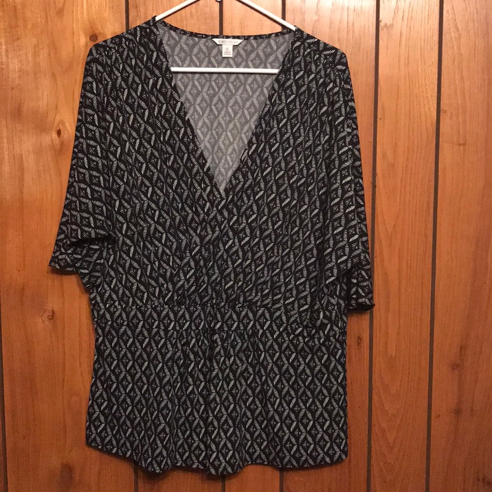 Short sleeve blouse